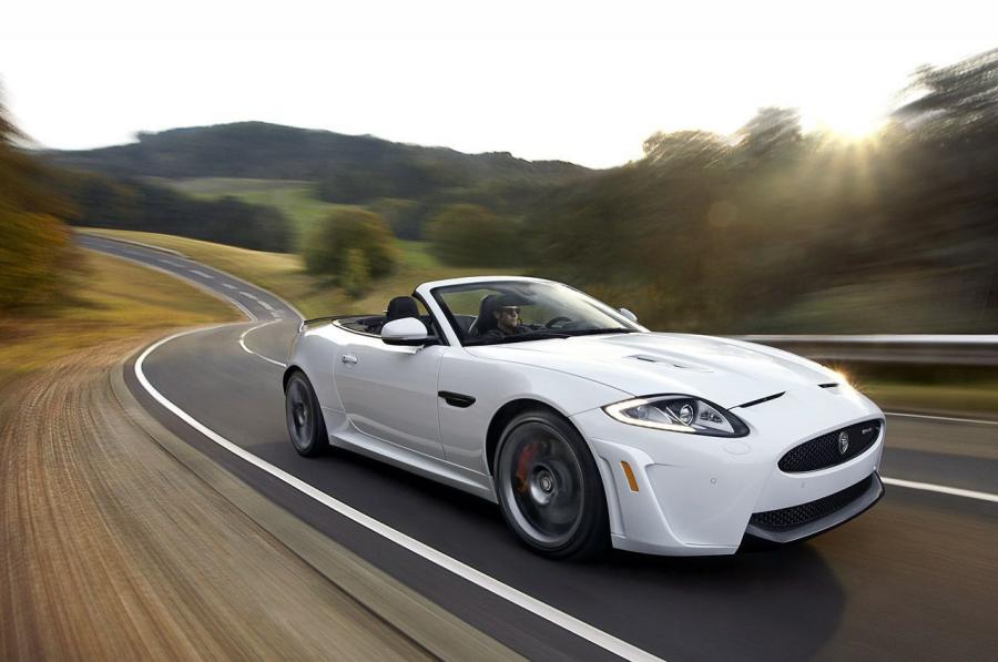  Jaguar XKR-S Convertible 2012 года  (фото 42 из 45)